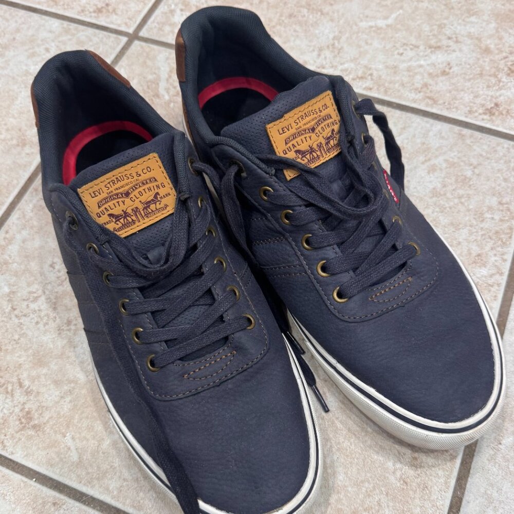 Men's Levi's Casual Sneakers Navy Canvas Leather- Size 13 - Used, Good Condition